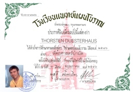 Zertifikat nach der Lehre des Wat Po (2006)